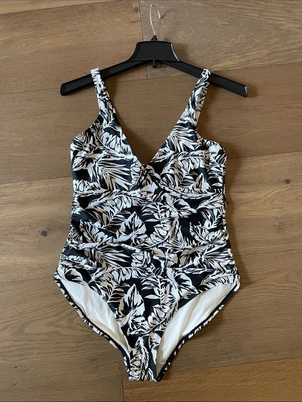 Anne Cole One Piece Black and White Tropical Print Swimsuit Size 12 - Picture 5 of 12